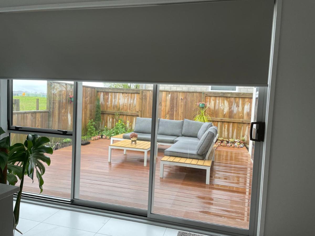 Holiday House Mount Maunganui Exterior photo